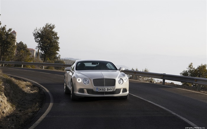 Bentley Continental GT - 2010 fondos de escritorio de alta definición #3