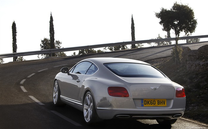 Bentley Continental GT - 2010 HD Wallpaper #12