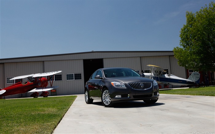 Buick Regal - 2011 fondos de escritorio de alta definición #33