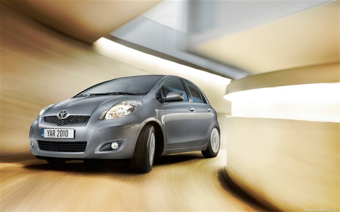 Toyota Yaris - 2010 HD Wallpaper #8