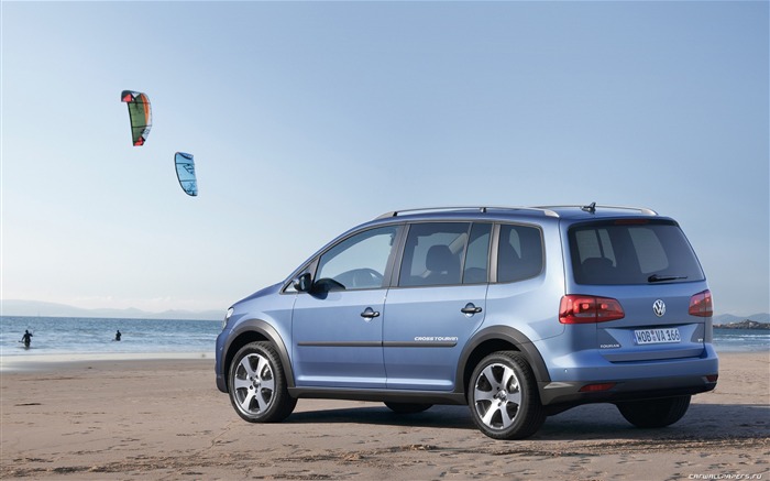 Volkswagen CrossTouran - 2010 HD Wallpaper #3