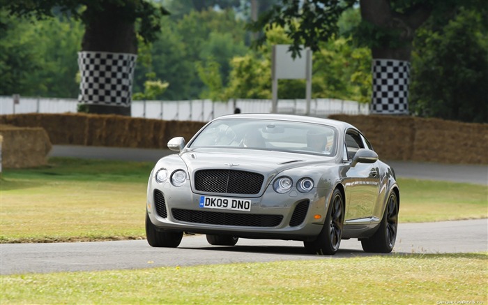 Bentley Continental Supersport - 2009 fondos de escritorio de alta definición #10