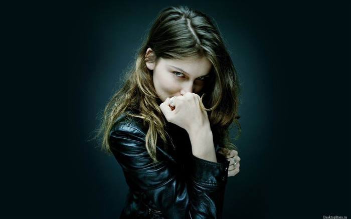 Laetitia Casta hermoso fondo de pantalla (2) #16