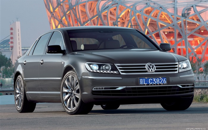 Volkswagen Phaeton W12 larga distancia entre ejes - 2010 fondos de escritorio de alta definición #4