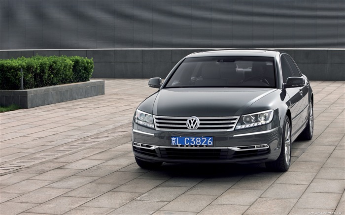 Volkswagen Phaeton W12 larga distancia entre ejes - 2010 fondos de escritorio de alta definición #8