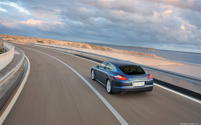 Porsche Panamera 4S - 2009 HD Wallpaper #13