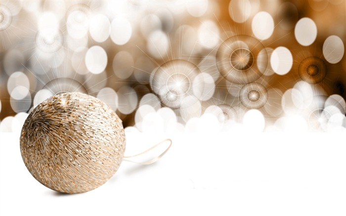 Christmas balls wallpaper (5) #18