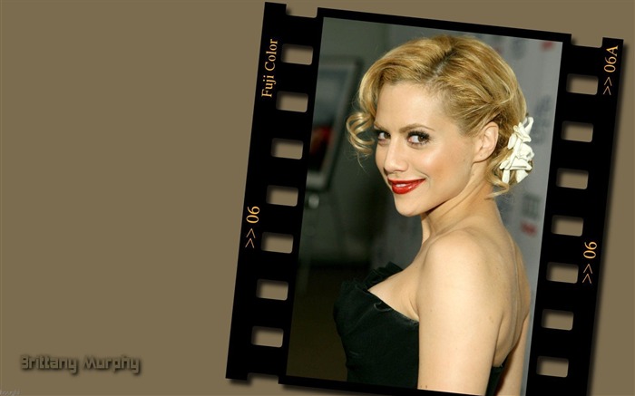 Brittany Murphy beau fond d'écran (2) #2