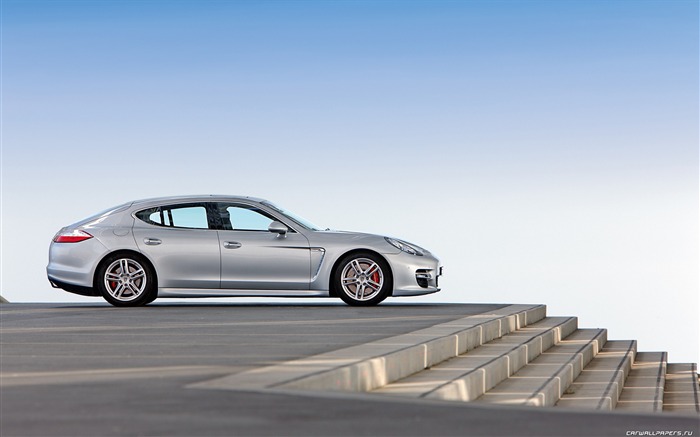 Porsche Panamera Turbo - 2009 fondos de escritorio de alta definición #42