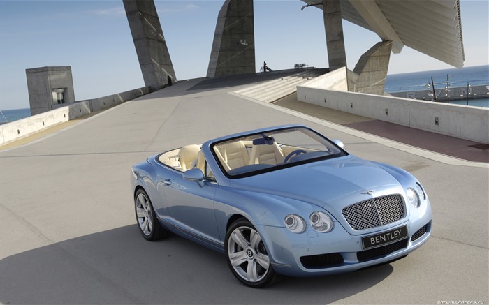 Bentley Continental GTC - 2006 宾利9