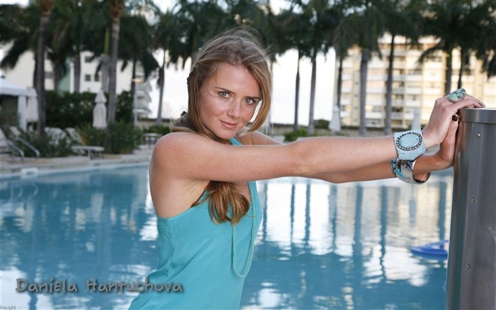 Daniela Hantuchova beau fond d'écran #2