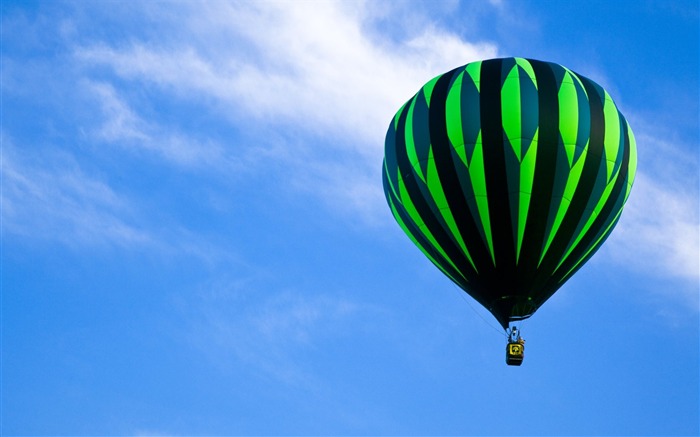 Coloridos globos de aire caliente fondo de pantalla (1) #2