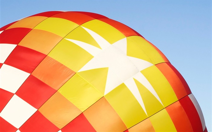 Colorful hot air balloons wallpaper (2) #11