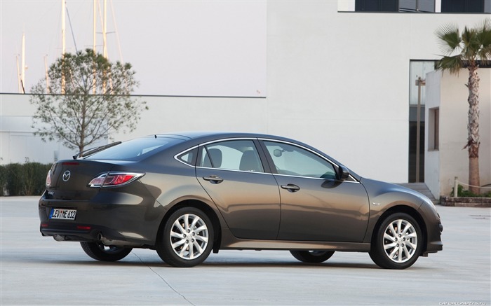 Mazda 6 Hatchback - 2010 fondos de escritorio de alta definición #18
