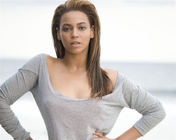 Beyonce Knowles hermoso fondo de pantalla #13