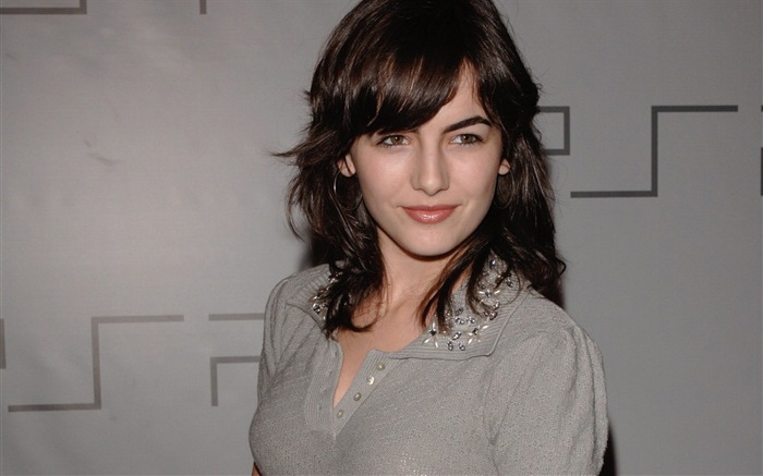 Camilla Belle schöne Tapete #1