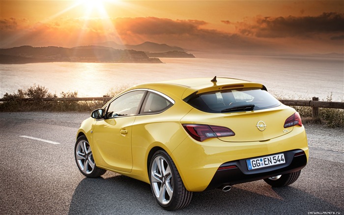 Opel Astra GTC - 2011 欧宝9