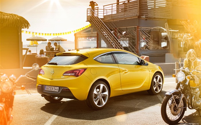 Opel Astra GTC - 2011 欧宝13