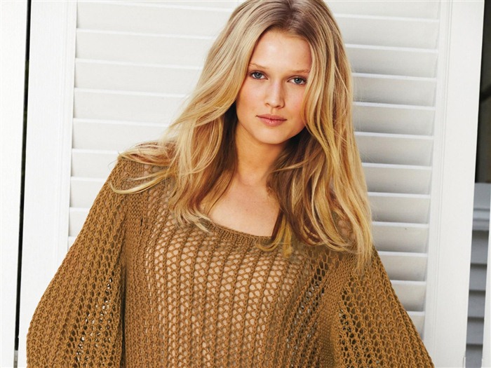 Toni Garrn 托妮·伽姆 美女壁纸11