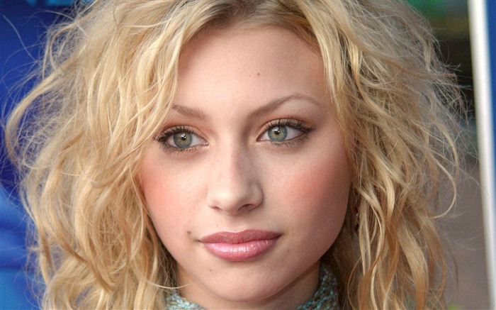 Alyson Michalka 艾莉森·米夏卡 美女壁紙 #3