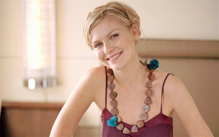 Kirsten Dunst schöne Hintergrundbilder #8