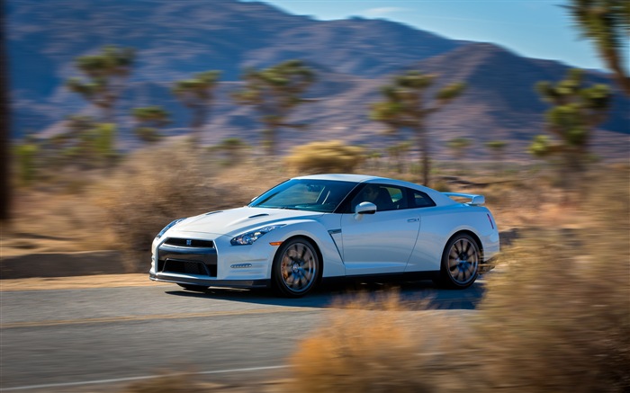 2013 Nissan GT-R R35 version USA fonds d'écran HD #10