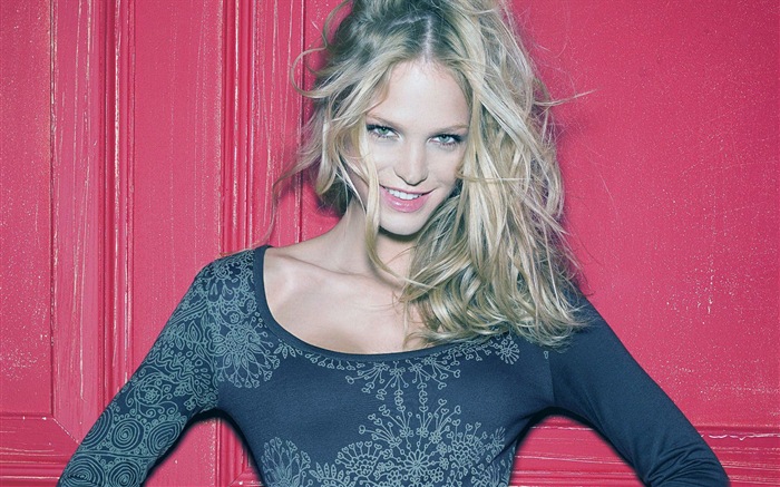 Erin Heatherton schöne Hintergrundbilder #4