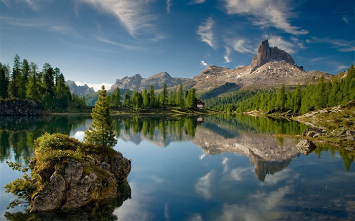 Volcanique paysage de lac fonds d'écran HD #11