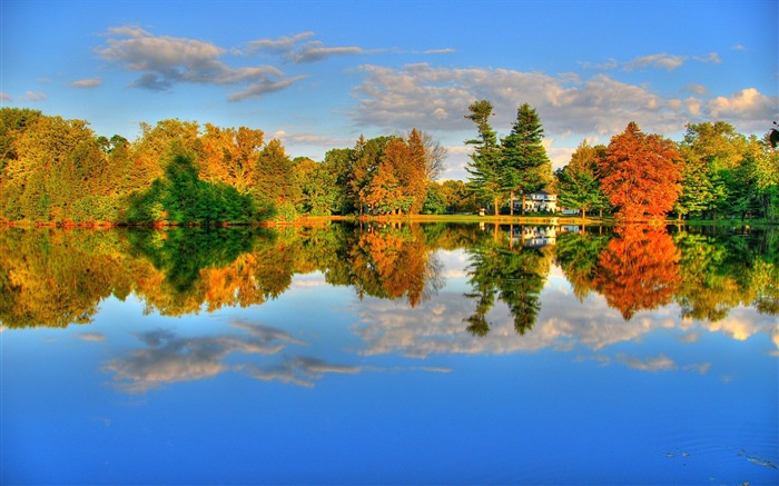 Water and trees in autumn HD wallpapers #10