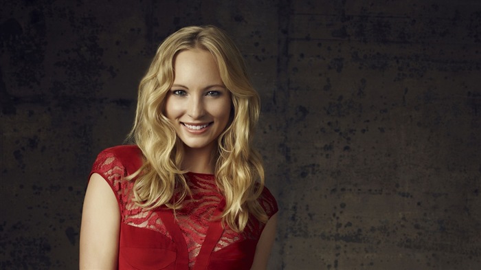 Candice Accola 坎迪丝·阿科拉 高清壁纸4