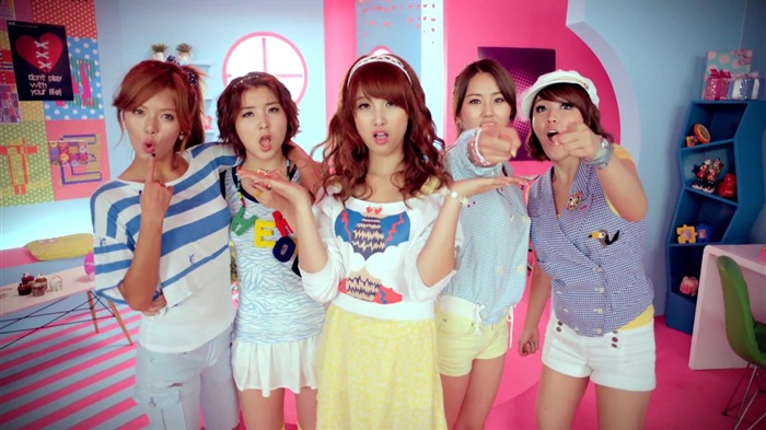 4Minute Korean hudební krásné dívky kombinace HD tapety na plochu #15