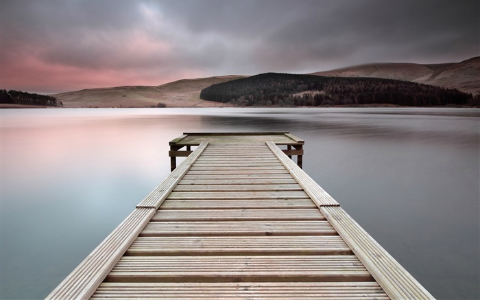 Lake and boardwalk dusk views HD wallpapers #20