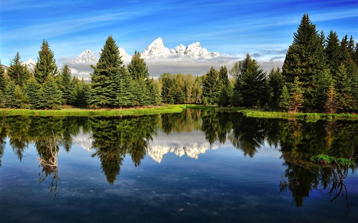 Nubes Montañas de agua naturales de belleza fondos de pantalla paisaje HD #1