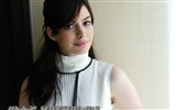 Anne Hathaway krásnou tapetu #1