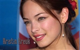 Kristin Kreuk hermoso fondo de pantalla