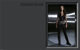 Summer Glau hermoso fondo de pantalla #3