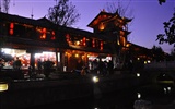 Vieille ville de Lijiang de nuit (Old œuvres Hong OK)