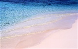 Beach scenery wallpapers (2) #13
