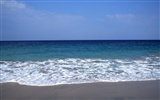 Beach scenery wallpapers (3) #5