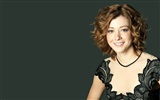 Alyson Hannigan hermoso fondo de pantalla #37