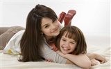 Ramona and Beezus HD wallpaper