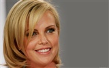 Charlize Theron hermoso fondo de pantalla (3) #11