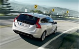 Volvo V60 - 2010 HD Wallpaper #16