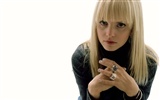 Mena Suvari 米娜·蘇瓦莉 美女壁紙 #16