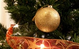 Christmas balls wallpaper (5) #4