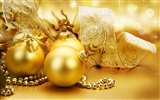 Christmas balls wallpaper (8)