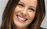 Kate Beckinsale krásnou tapetu (2) #63