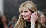 Mischa Barton beautiful wallpaper (3) #24