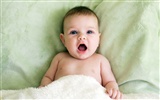 Cute Baby Wallpapers (4)