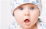 Cute Baby Wallpapers (5) #12